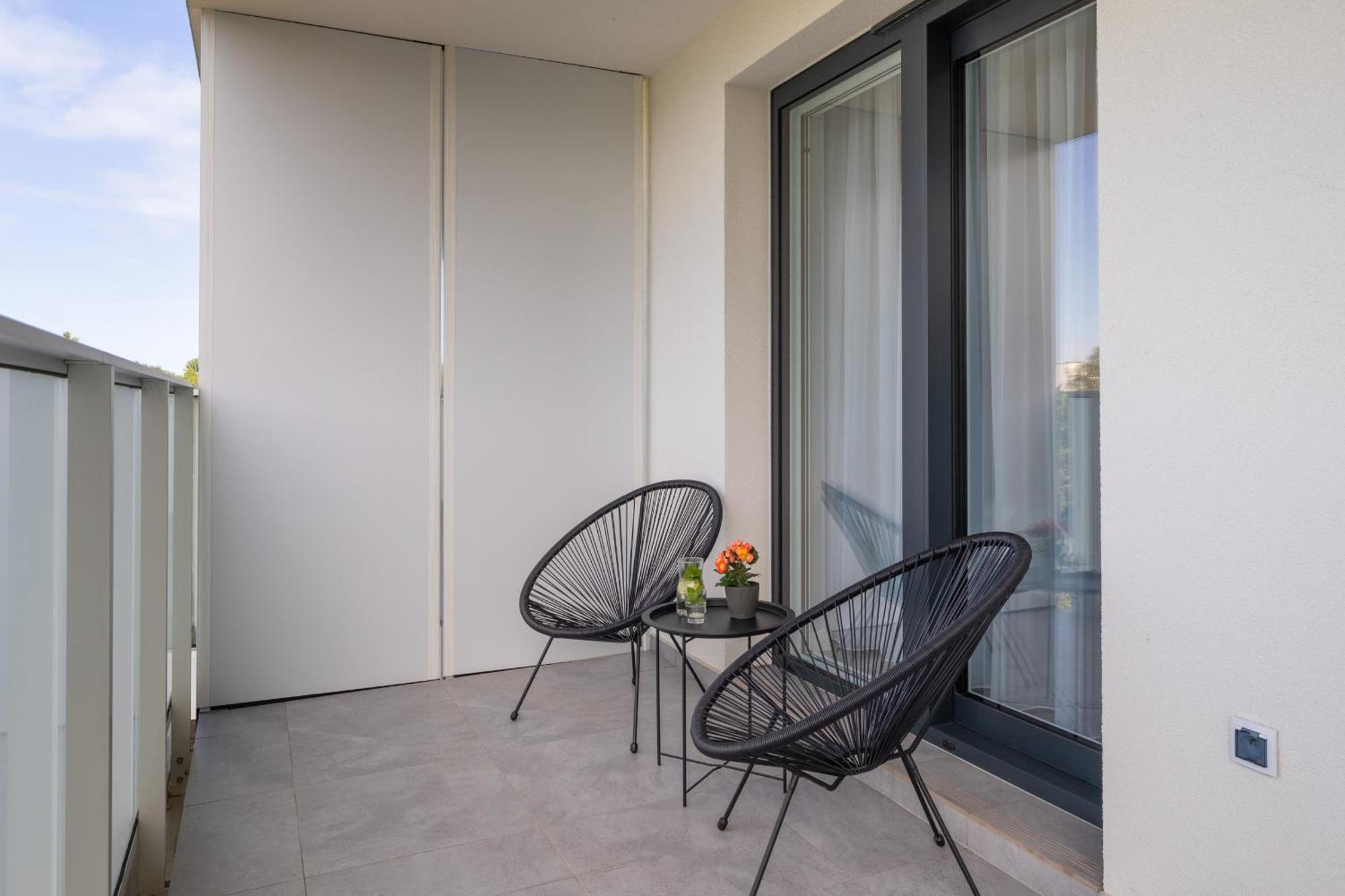Stylowe Z Parkingiem I Balkonem W Kolobrzegu By Renters